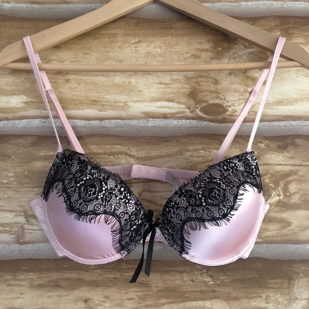 Vintage Charlotte Russe eyelash lace padded push-up bra size 34C